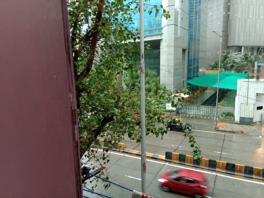 1½ BHK Semi Furnished in Malkani Mahal , Worli